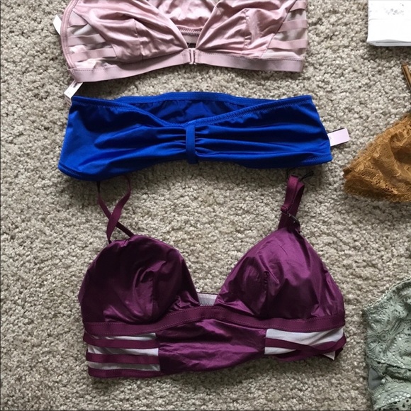 NEW 12 VICTORIA SECRET BRALETTES BUNDLE SZ S - Picture 3 of 5